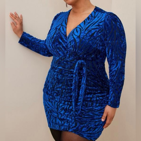 Torrid velvet high slit dress sz 20 (2X) - Picture 1 of 6